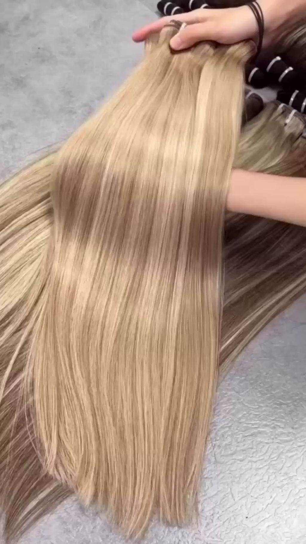 Chèrie Blonde